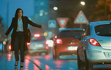 Julie - Eine Frau gibt nicht auf