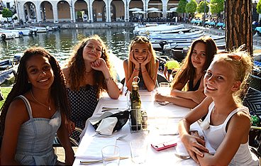 Die Mädchen-WG: Sommer. Sonne. Elternfrei.