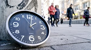 Dok 1 zum Thema „Zeitumstellung – Der ewige Streit um eine Stunde“