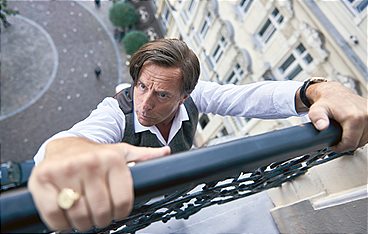 Allmen und das Geheimnis der Dahlien